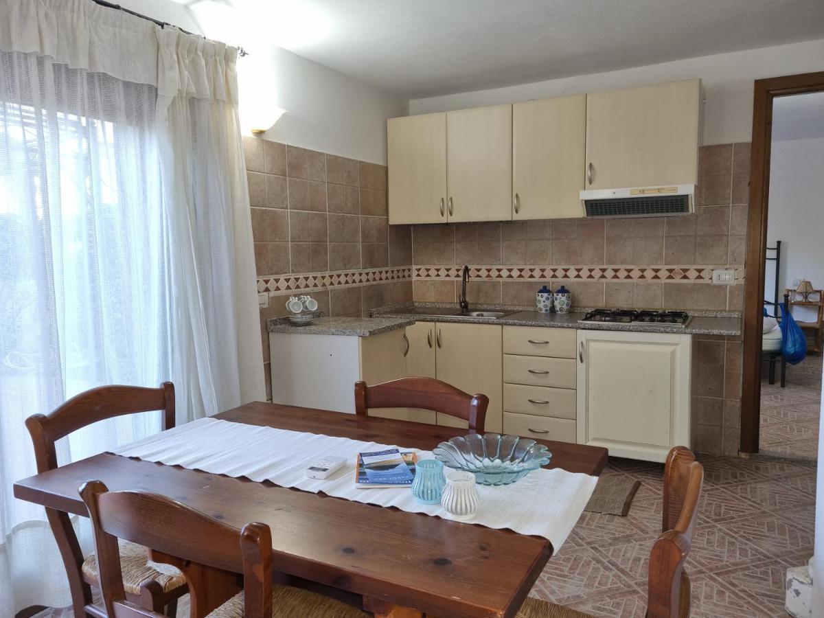*Appartamento con ampia Veranda vicino al mare * Porto San Paolo  Esterno foto