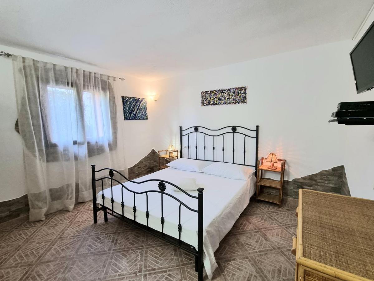*Appartamento con ampia Veranda vicino al mare * Porto San Paolo  Esterno foto